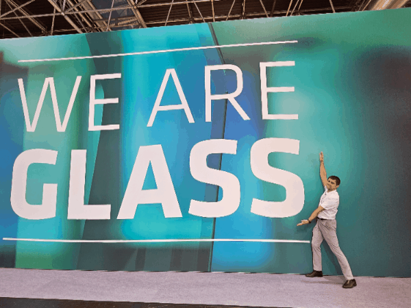This image has an empty alt attribute; its file name is we-are-glass.gif